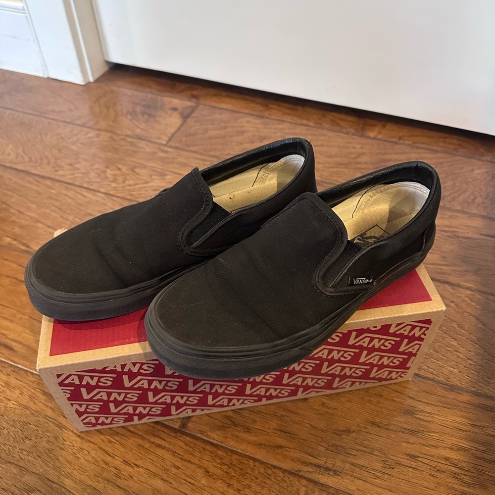 Vans women’s slip on shoes